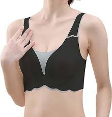 胸を小さく見せるHカップブラジャー